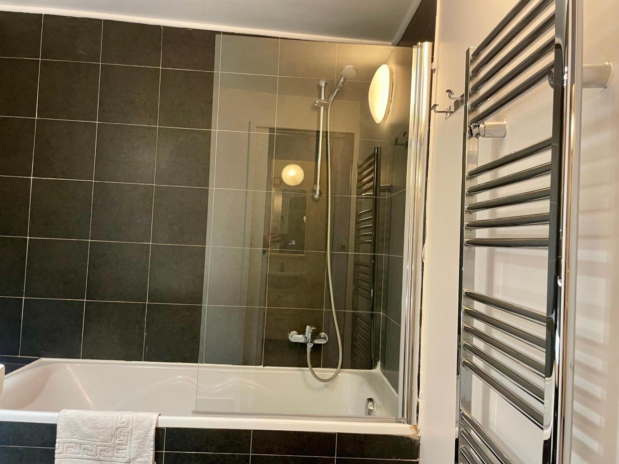 Elegant Triplex - Tour Eiffel Invalides Apartment Paris Ngoại thất bức ảnh