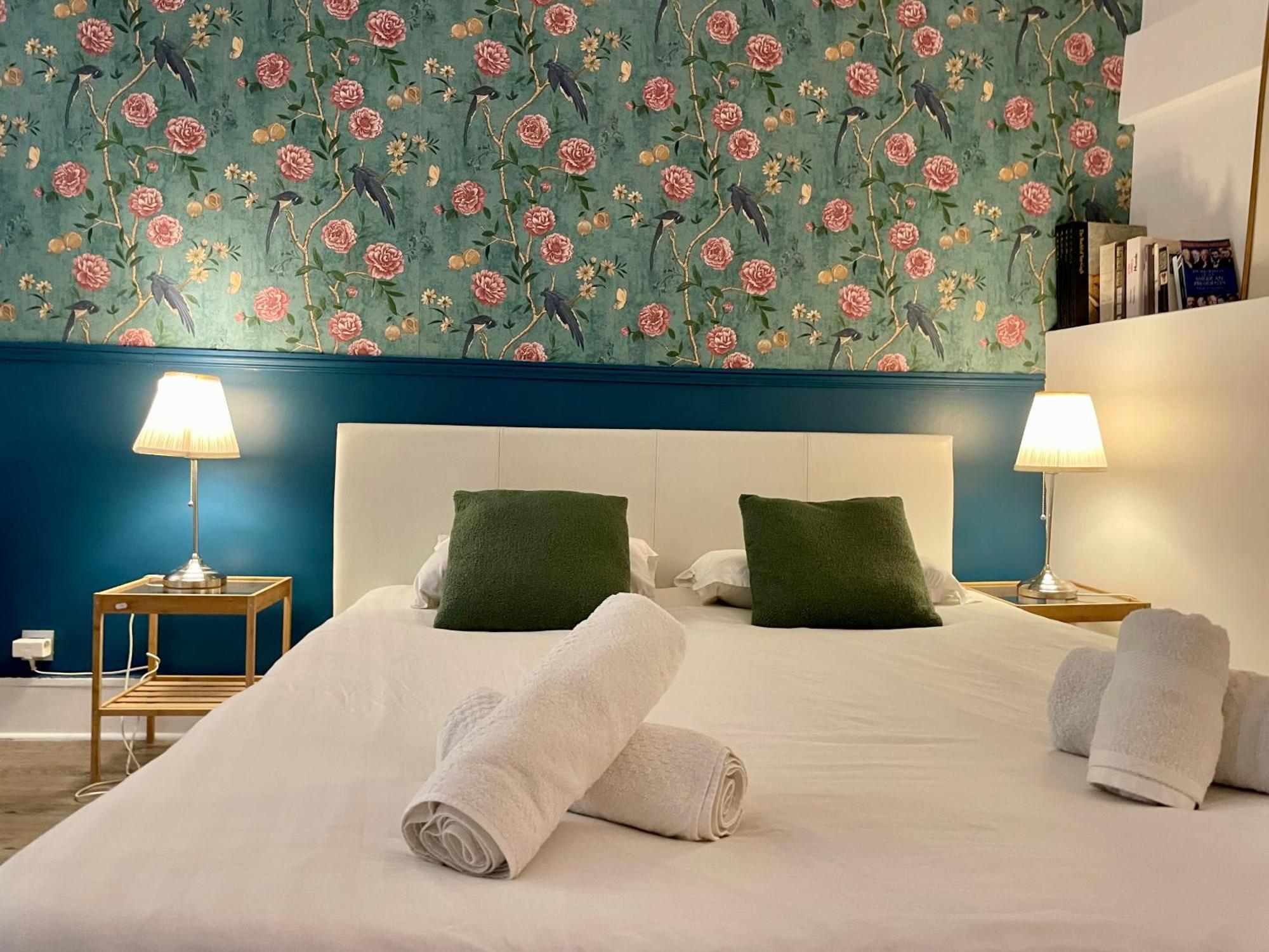 Elegant Triplex - Tour Eiffel Invalides Apartment Paris Ngoại thất bức ảnh