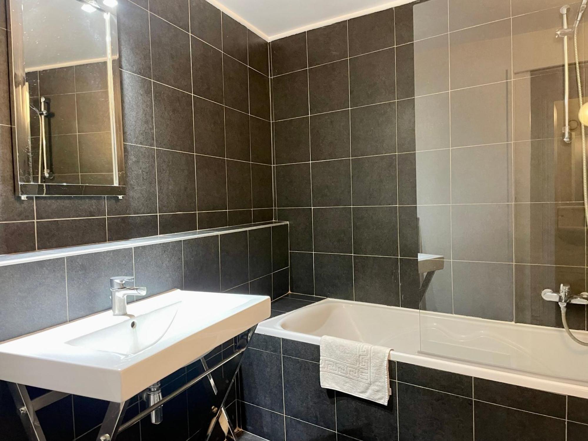Elegant Triplex - Tour Eiffel Invalides Apartment Paris Ngoại thất bức ảnh